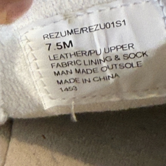 Women’s STEVE MADDEN Rezume Star sneakers- Size 7.5. - Picture 6 of 11